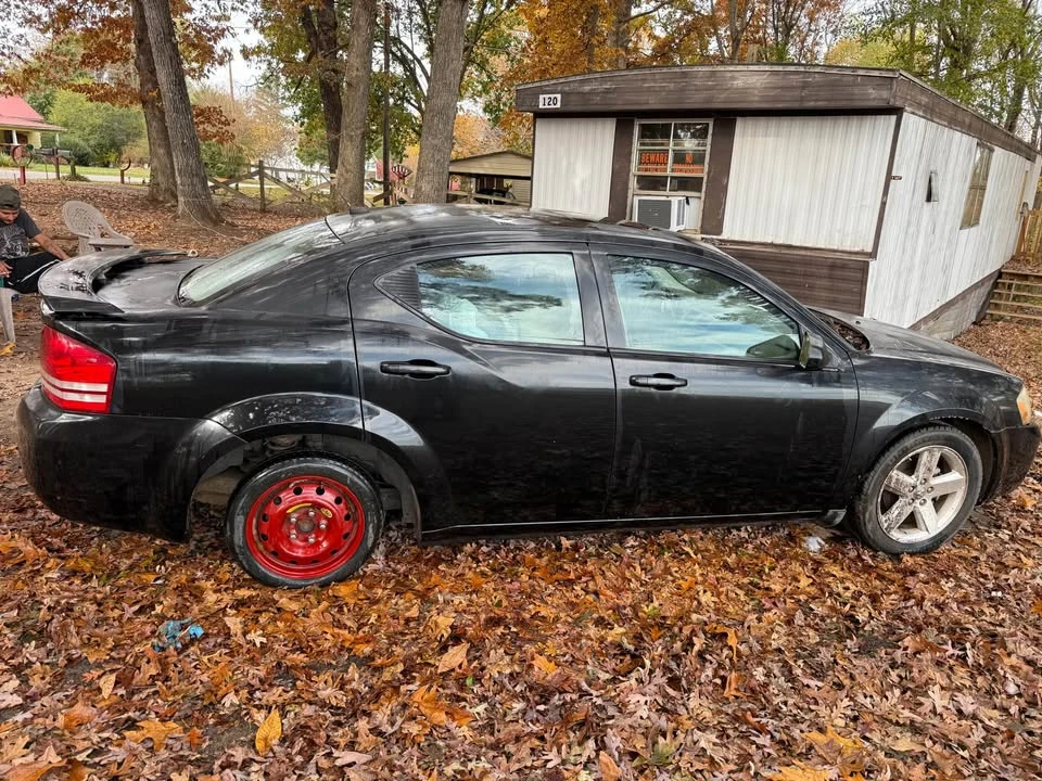 2008 Dodge Avenger Sedan - Image 2 of 6