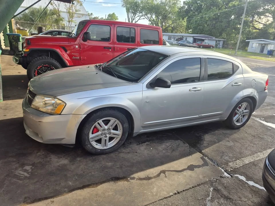2008 Dodge Avenger Sedan - Image 10 of 11