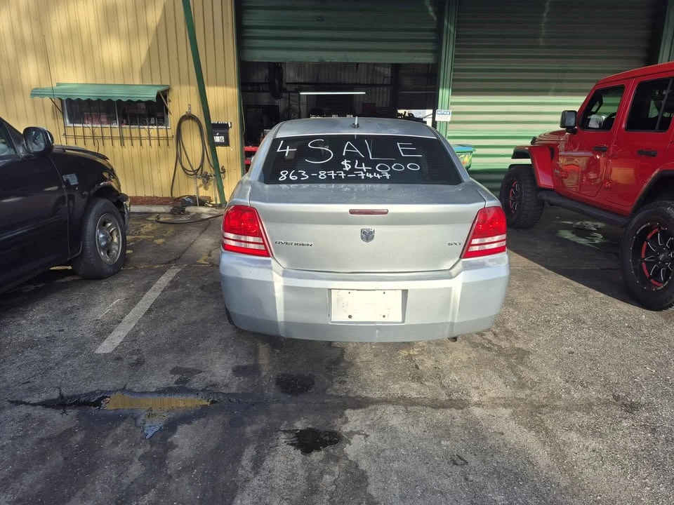 2008 Dodge Avenger Sedan - Image 9 of 11