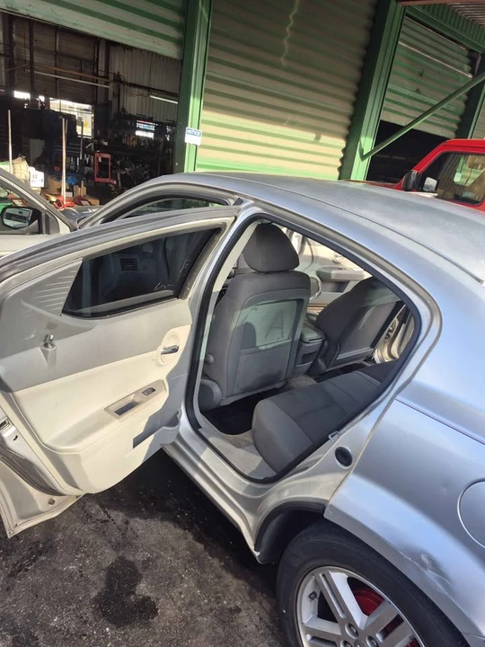 2008 Dodge Avenger Sedan - Image 3 of 11