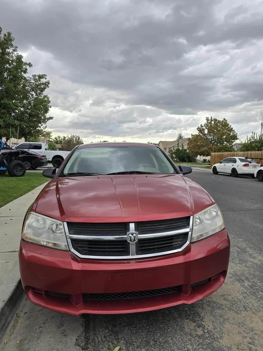 2008 Dodge Avenger Sedan - Image 2 of 10
