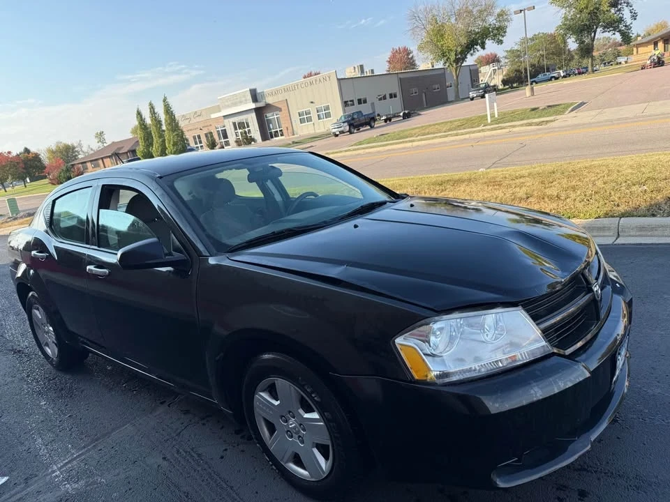 2008 Dodge Avenger Sedan - Image 2 of 11