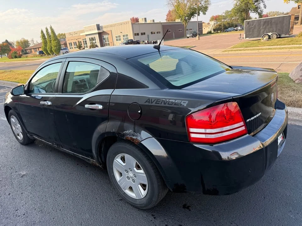 2008 Dodge Avenger Sedan - Image 5 of 9