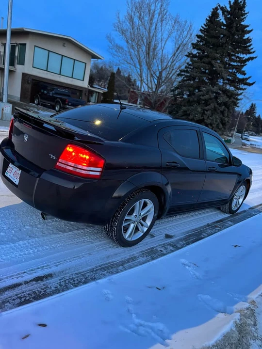 2008 Dodge Avenger Sedan - Image 5 of 10