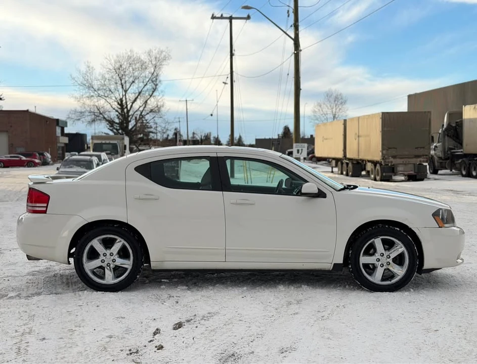 2008 Dodge Avenger Sedan - Image 5 of 17
