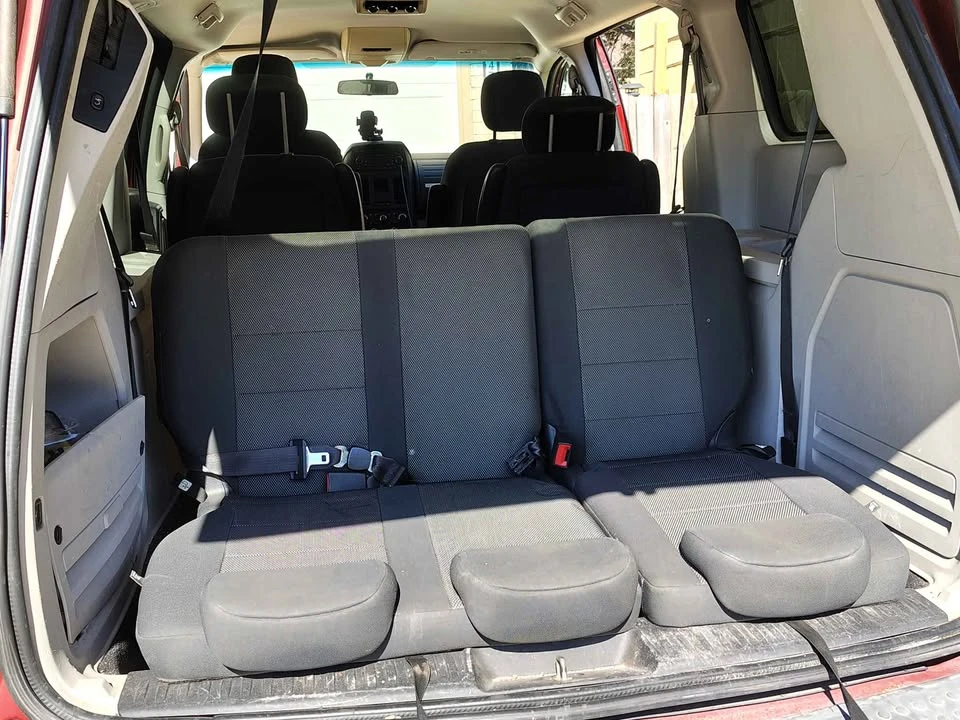 2008 Dodge Caravan - Image 7 of 7