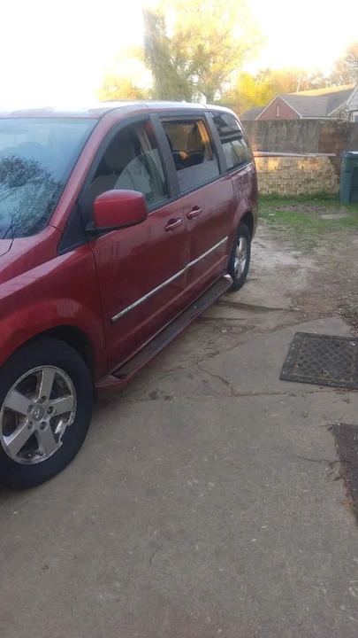 2008 Dodge Caravan - Image 3 of 5