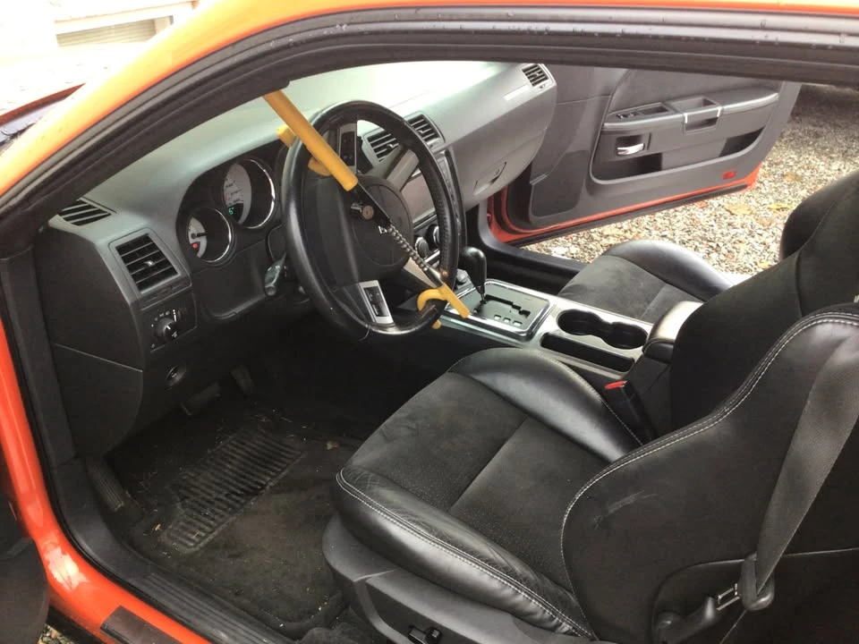 2008 Dodge Challenger 3rd Gen - Image 10 of 14
