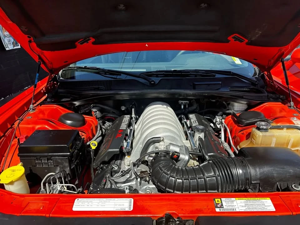 2008 Dodge Challenger 3rd Gen - Image 14 of 19
