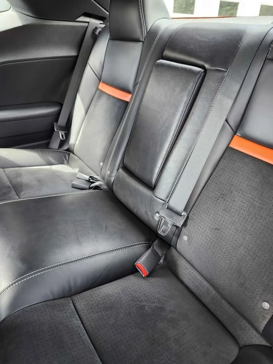 2008 Dodge Challenger 3rd Gen - Image 10 of 14