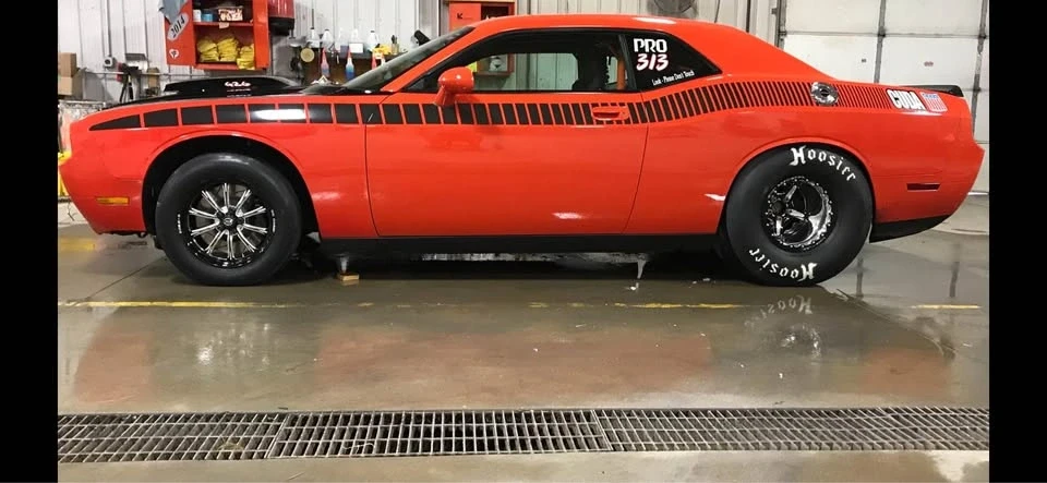2008 Dodge Challenger 3rd Gen - Image 2 of 10