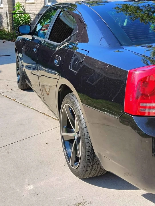 2008 Dodge Challenger 3rd Gen - Image 9 of 14