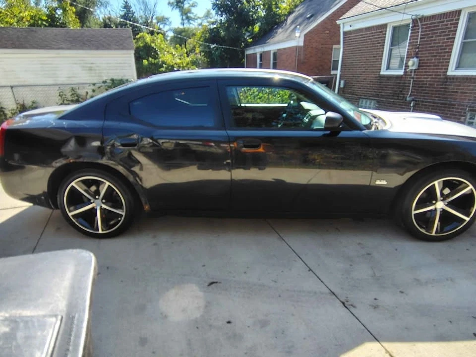 2008 Dodge Challenger 3rd Gen - Image 6 of 14
