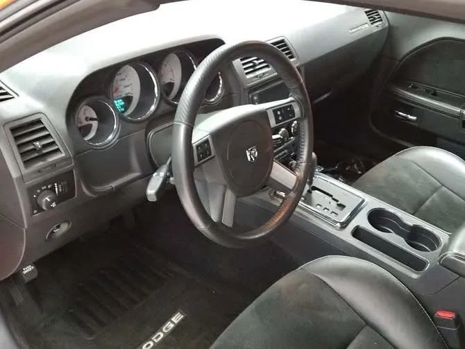 2008 Dodge Challenger 3rd Gen - Image 5 of 14