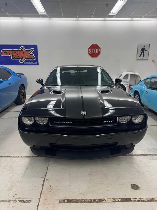 2008 Dodge Challenger 3rd Gen - Image 2 of 7