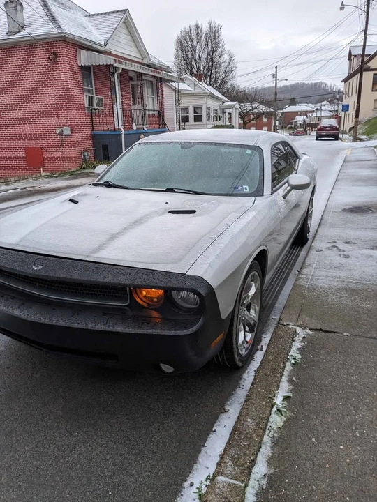 2008 Dodge Challenger 3rd Gen - Image 6 of 11