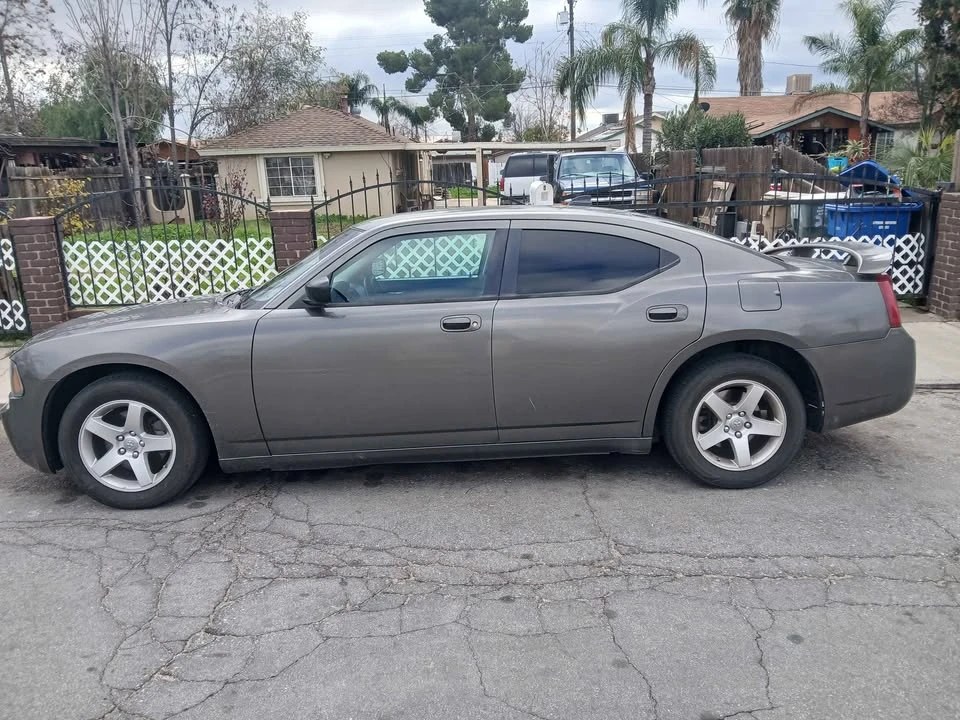 2008 Dodge Challenger 3rd Gen - Image 4 of 9