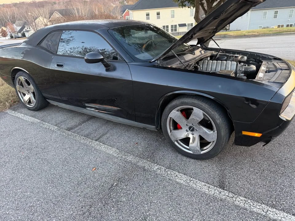 2008 Dodge Challenger SRT8 & 392 3rd Gen - Image 6 of 8