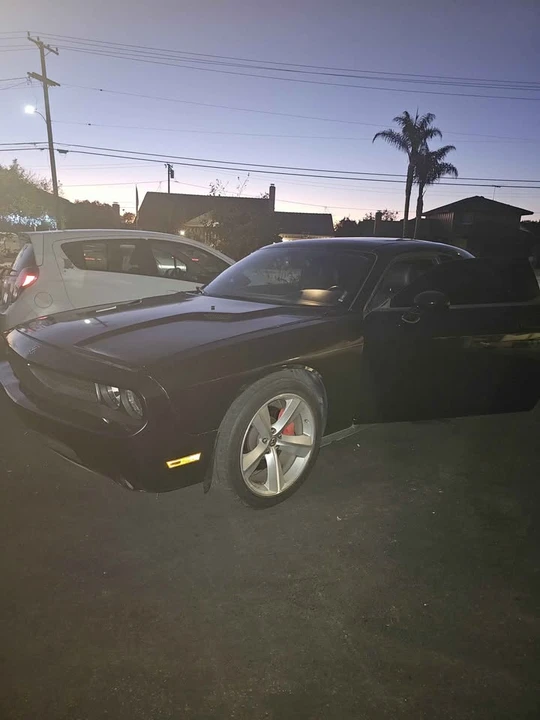 2008 Dodge Challenger SRT8 & 392 3rd Gen - Image 2 of 7