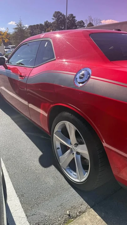 2008 Dodge Challenger SRT8 & 392 3rd Gen - Image 9 of 10