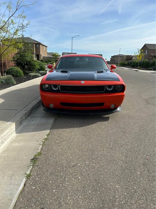 2008 Dodge Challenger SRT8 & 392 3rd Gen - Image 2 of 10