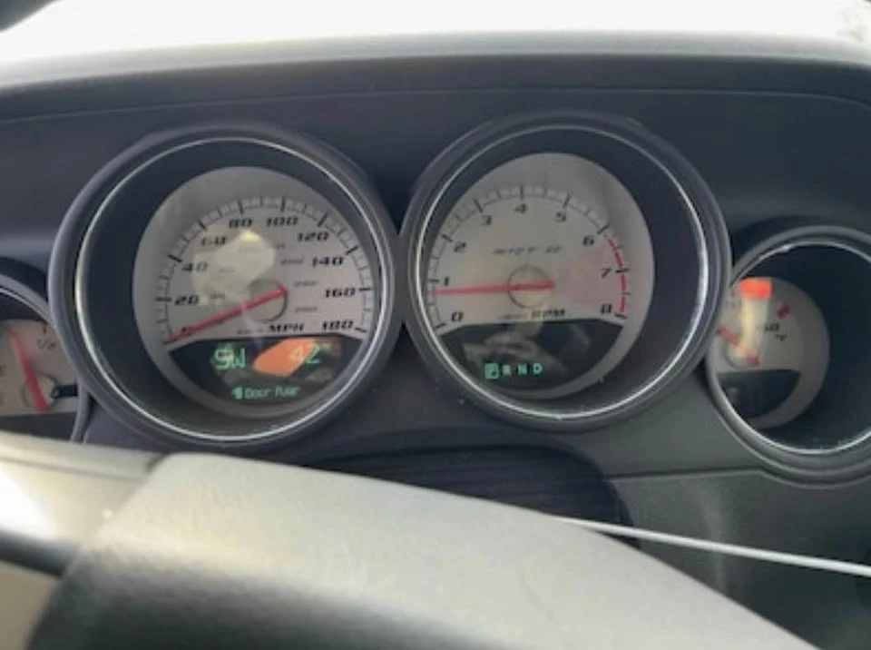 2008 Dodge Challenger SRT8 & 392 3rd Gen - Image 6 of 9