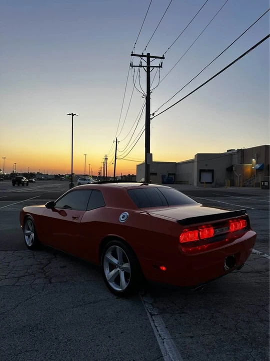 2008 Dodge Challenger SRT8 & 392 3rd Gen - Image 4 of 6