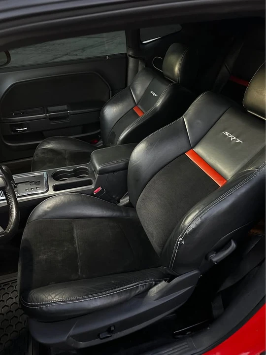 2008 Dodge Challenger SRT8 & 392 3rd Gen - Image 5 of 6