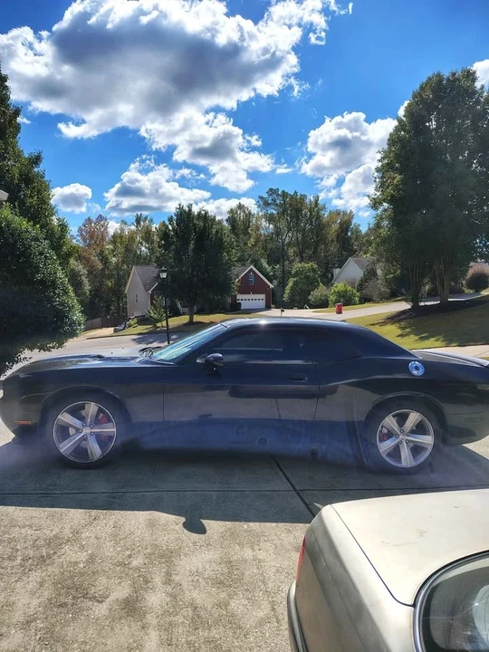 2008 Dodge Challenger SRT8 & 392 3rd Gen - Image 4 of 12