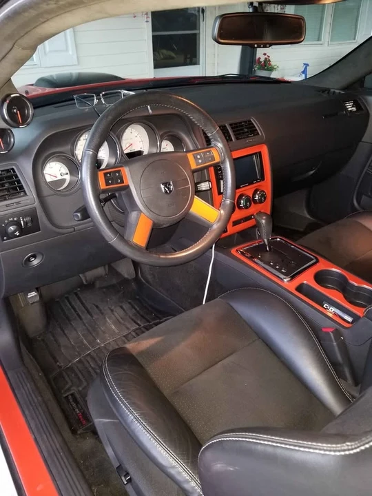 2008 Dodge Challenger SRT8 & 392 3rd Gen - Image 8 of 20