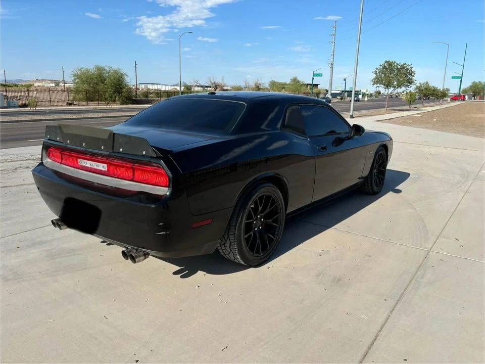 2008 Dodge Challenger SRT8 & 392 3rd Gen - Image 4 of 16