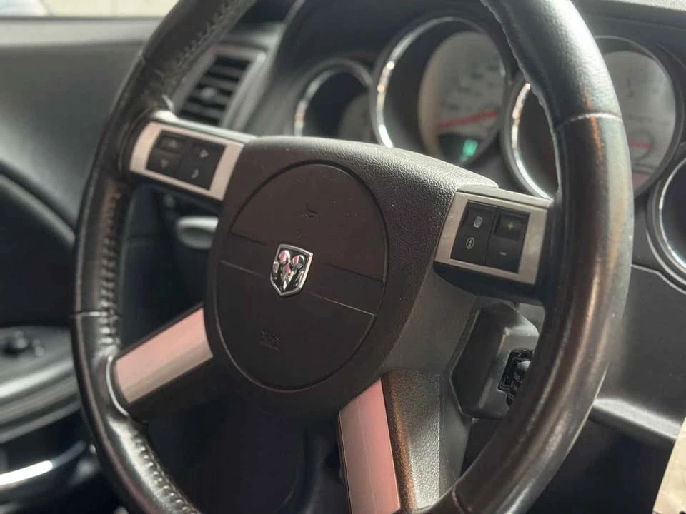 2008 Dodge Challenger SRT8 & 392 3rd Gen - Image 4 of 14