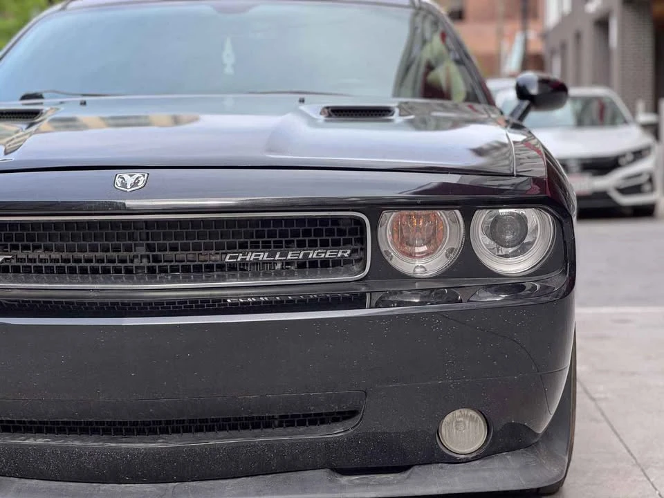 2008 Dodge Challenger SRT8 & 392 3rd Gen - Image 9 of 14