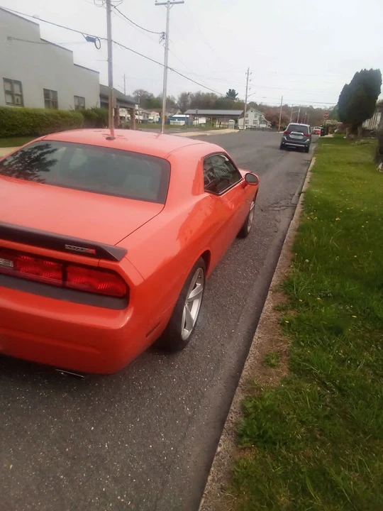 2008 Dodge Challenger SRT8 & 392 3rd Gen - Image 9 of 15