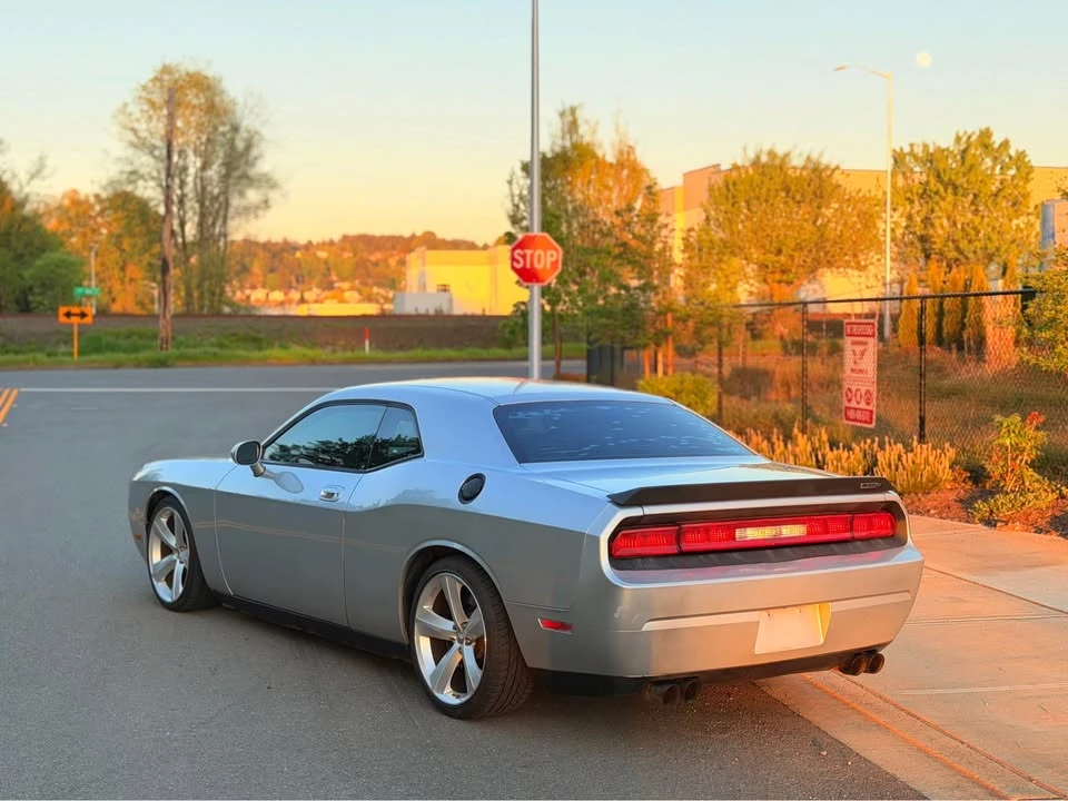 2008 Dodge Challenger SRT8 & 392 3rd Gen - Image 5 of 14