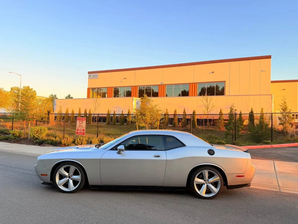 2008 Dodge Challenger SRT8 & 392 3rd Gen - Image 4 of 14