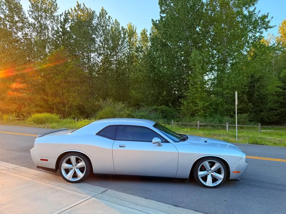 2008 Dodge Challenger SRT8 & 392 3rd Gen - Image 8 of 14