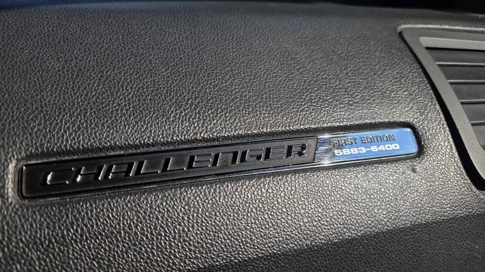 2008 Dodge Challenger 3rd Gen - Image 15 of 17