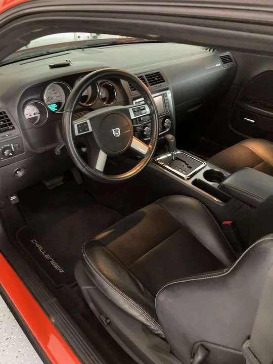 2008 Dodge Challenger SRT8 & 392 3rd Gen - Image 8 of 10