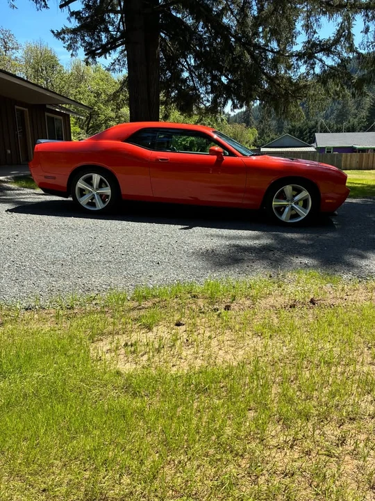 2008 Dodge Challenger SRT8 & 392 3rd Gen - Image 4 of 17