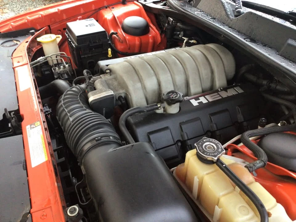 2008 Dodge Challenger SRT8 & 392 3rd Gen - Image 5 of 15