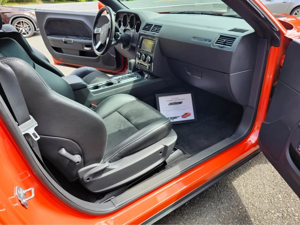 2008 Dodge Challenger SRT8 & 392 3rd Gen - Image 11 of 17