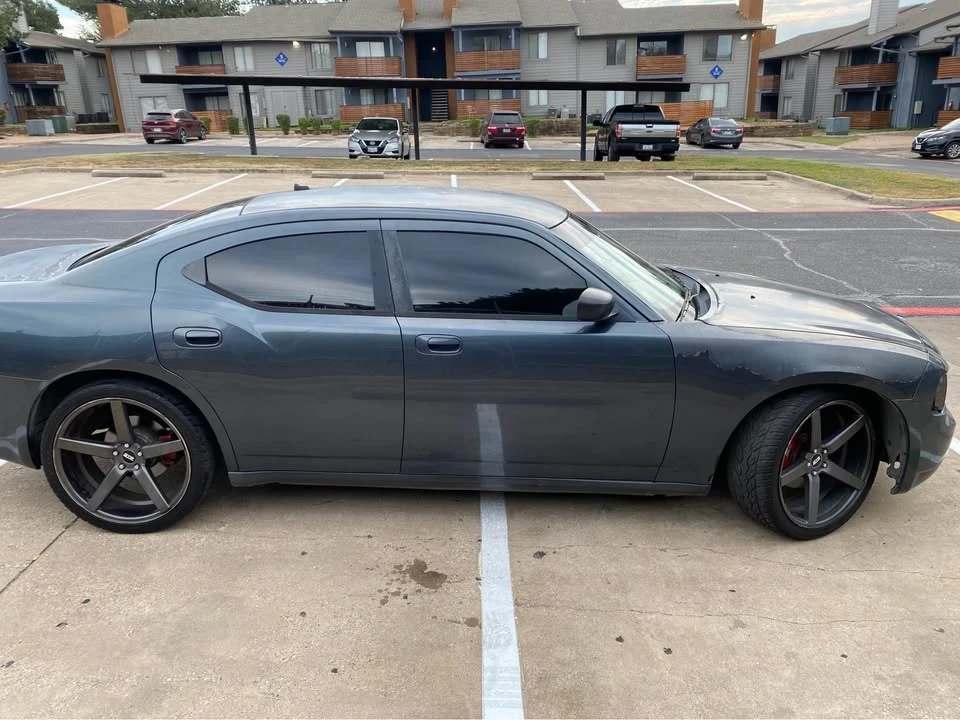 2008 Dodge Charger 6th Gen - Image 5 of 10