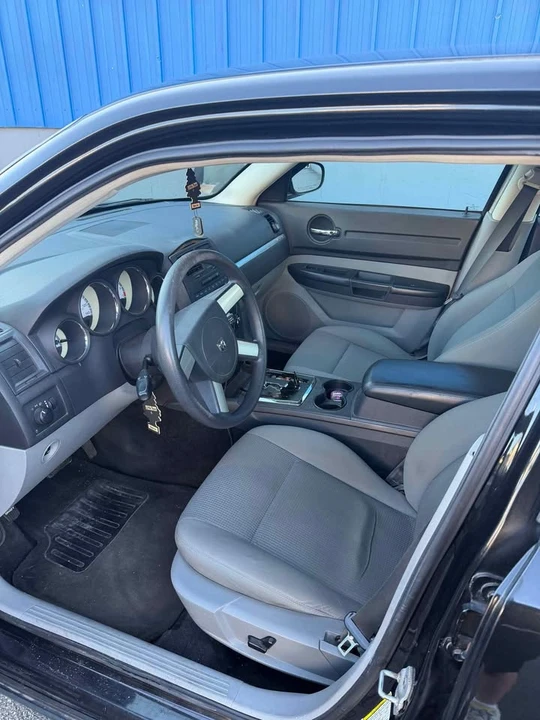 2008 Dodge Charger 6th Gen - Image 3 of 8