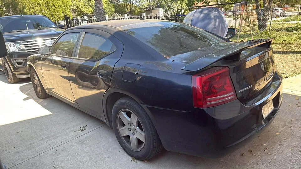 2008 Dodge Charger 6th Gen - Image 2 of 2