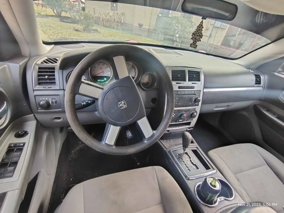 2008 Dodge Charger 6th Gen - Image 5 of 7