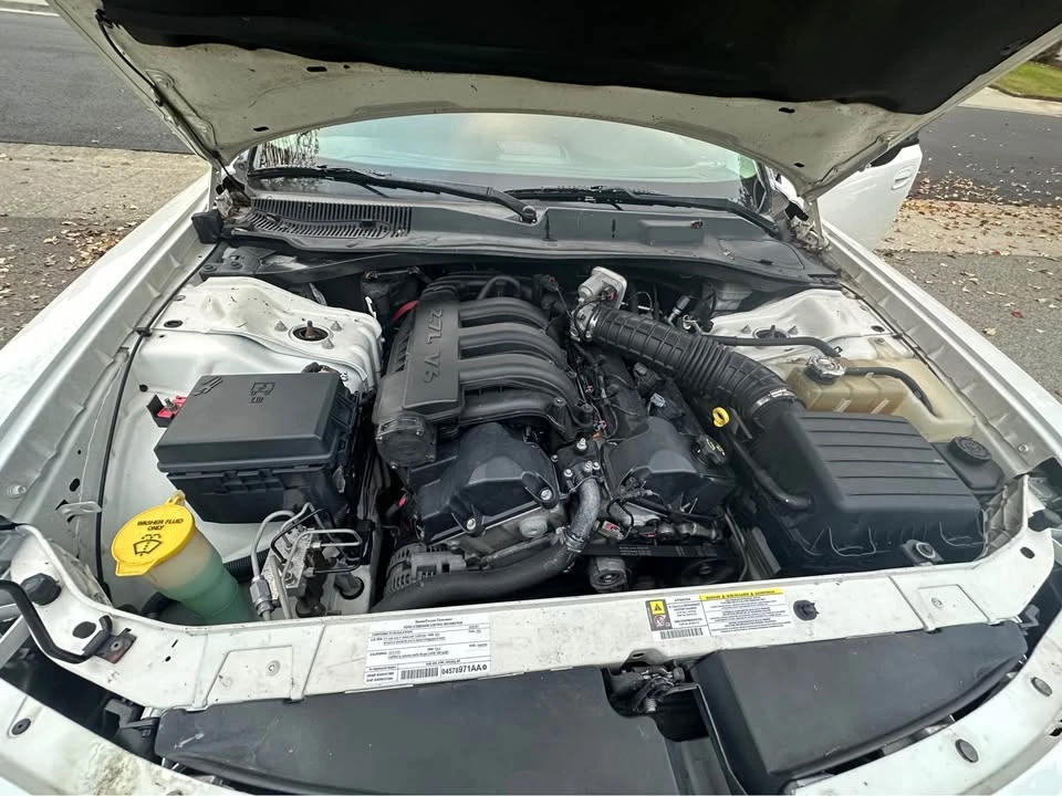 2008 Dodge Charger 6th Gen - Image 14 of 17