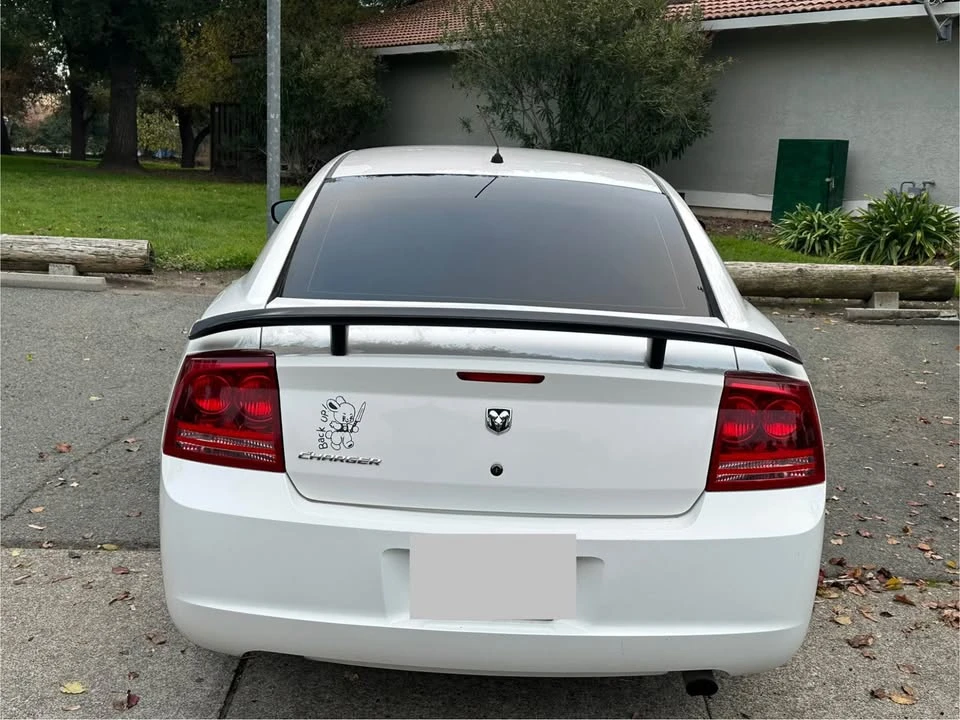 2008 Dodge Charger 6th Gen - Image 4 of 17