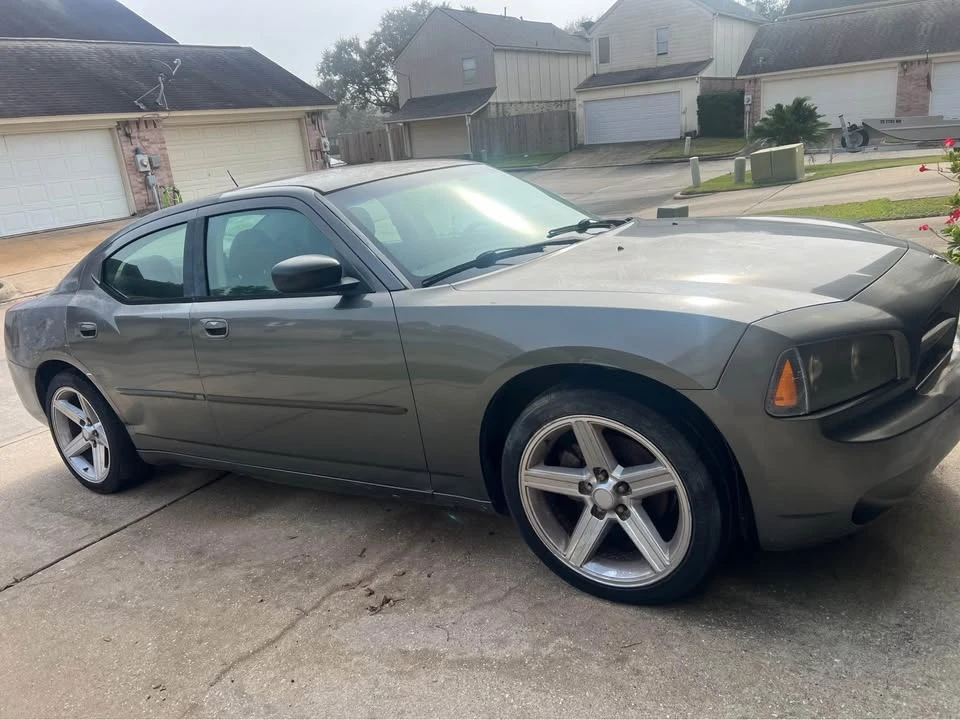 2008 Dodge Charger 6th Gen - Image 4 of 9