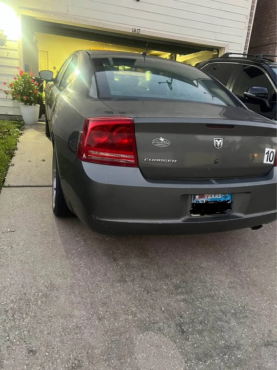 2008 Dodge Charger 6th Gen - Image 8 of 9